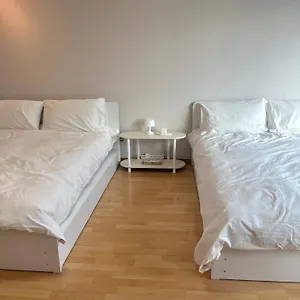  Apartment Hongik Univ Station Exit 1 South Korea